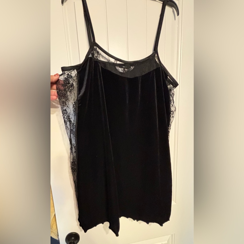 Sexy Cacique Black Velvet Lace Cami Lingerie, Top/Tank size 18/20